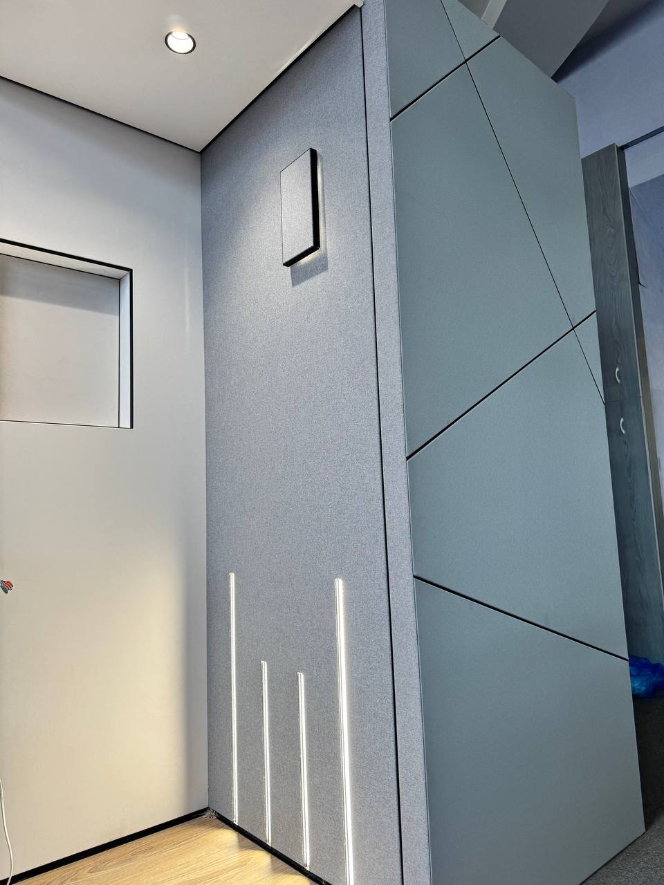 Тихие стены